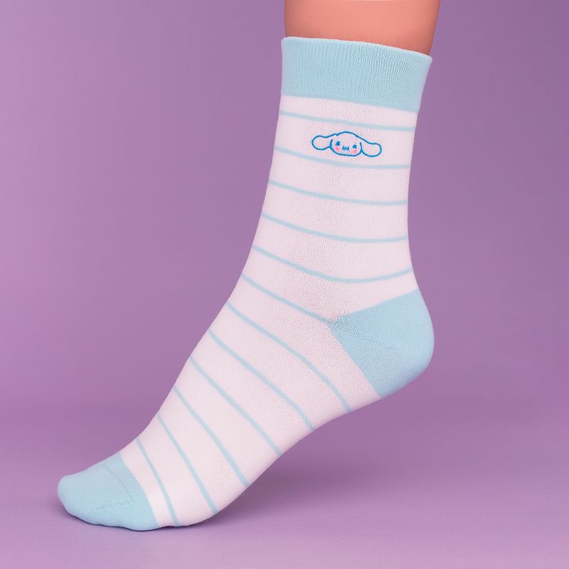 Medias-de-cinnamoroll-sanrio-characters-21-cm-sanrio-Sanrio-2-15707