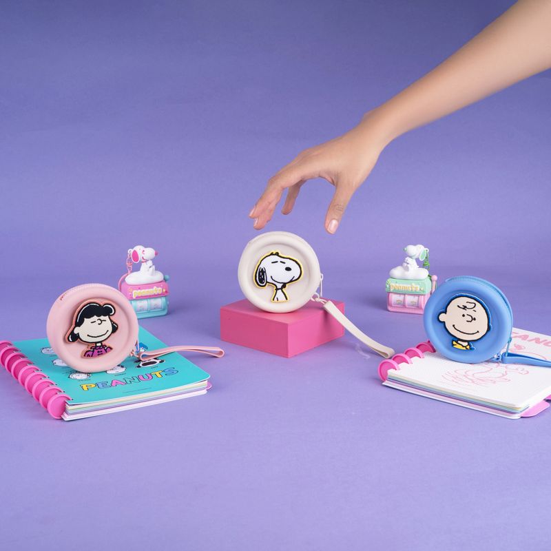 Monedero-redondo-snoopy-silicon-beige-Snoopy-2-29634