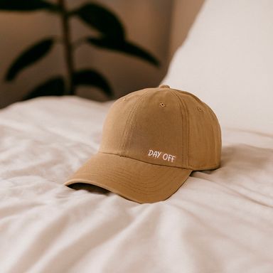 Gorra de béisbol miniso day off beige -  Miniso