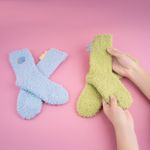 Medias-afelpadas-infantiles-miniso-dinosaurio-Miniso-2-28888