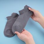 Medias-para-hombre-miniso-tejido-3D-2-pares-Miniso-2-25846