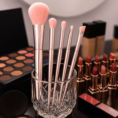 Set de 5 brochas para maquillaje brillantes con bolsa de almacenaje -  Serie Shiny Pink