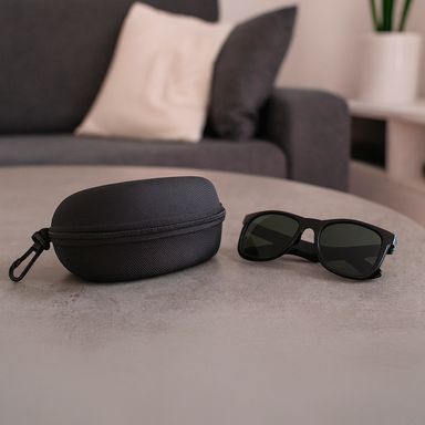 Estuche para lentes basico negro -  Black & White