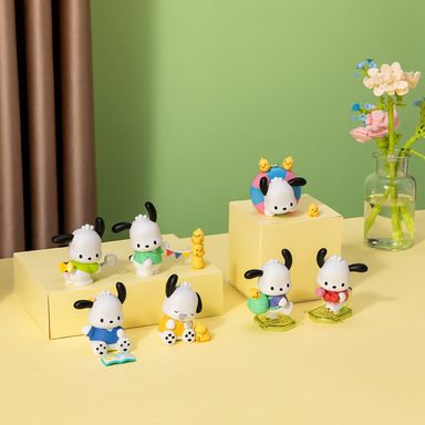 Blindbox con figura sanrio pochacco diversion en la escuelita -  Sanrio
