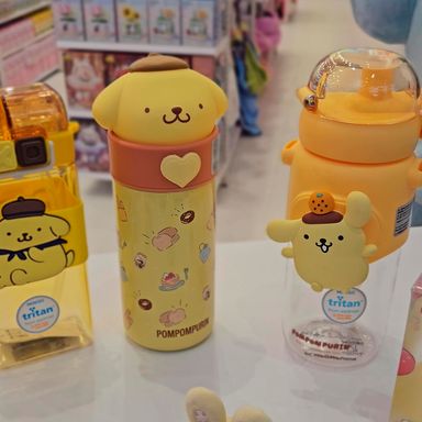 Tomatodo de plástico de agua con tapa y sorbete 600 ml pompompurin serie sanrio color amarillo -  Sanrio
