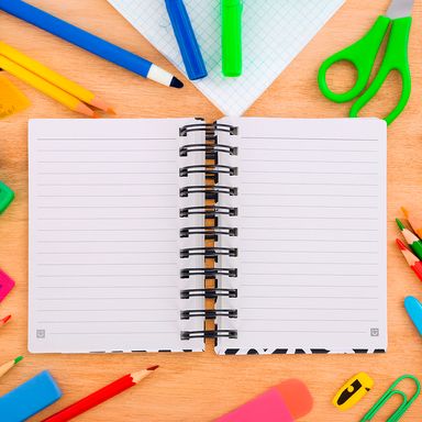 Cuaderno A6 con banda de alambre 158 hojas serie black & white -  Black & White