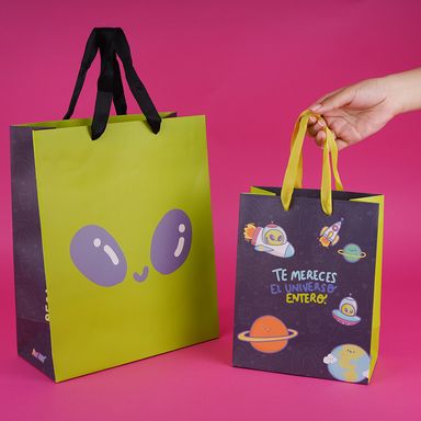 Bolsa de regalo grande serie vb alien -  Vania Bachur