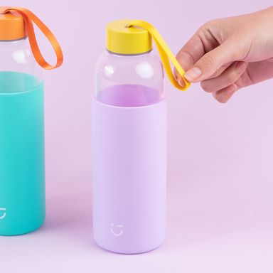 Tomatodo con tapa enroscable vidrio lila 470 ml -  Miniso