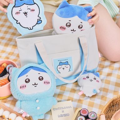 Peluche pijama de pie hachiware serie chiikawa -  Chiikawa