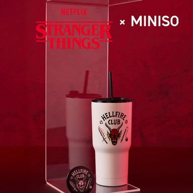 Termo de doble pared con sorbete colección stranger things 580 ml blanco -  Stranger Things