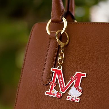 Llavero letra m metálico rojo 12 cm hello kitty sanrio -  Sanrio