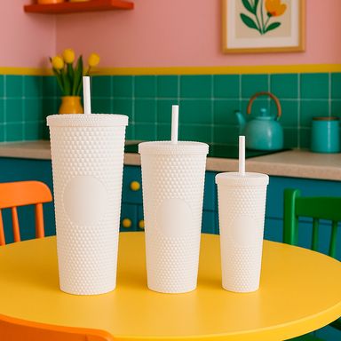 Set vasos con tapa y sorbete diseño tipo diamante plástico blancos 330 ml, 620 ml, 1050 ml 3 piezas -  Miniso