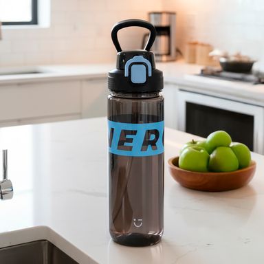 Tomatodo de plástico con tapa abatible sports series de 800 ml negra y azul miniso -  Miniso