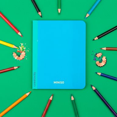 Cuaderno a6 con banda adhesiva 158 hojas serie black & white -  Black & White