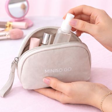 Organizador de viaje mini serie miniso go beige -  Miniso