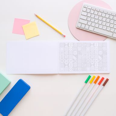 Libro para colorear figuras geométricas 29.7x21 cm 20 paginas -  Miniso