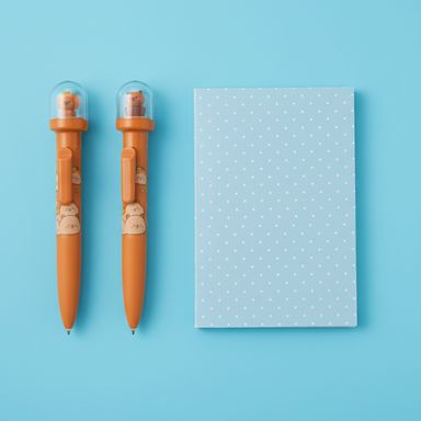 Lapicero retráctil mini family sintética café mimi bara -  Miniso