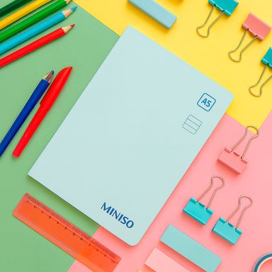 Libreta pasta dura verde menta 14.8x21 cm rayas 96 hojas -  Miniso