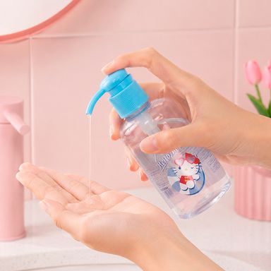 Recipiente para viaje con bomba a presión hello kitty jump in to summer 100 ml azul sanrio -  Sanrio Jump In To Summer